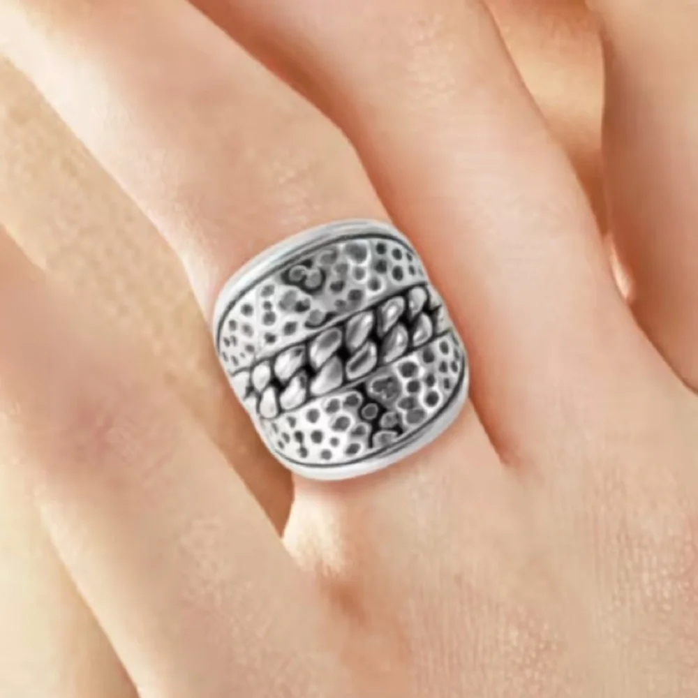 Dotted and Curb Ring in Sterling Silver 6 Grams